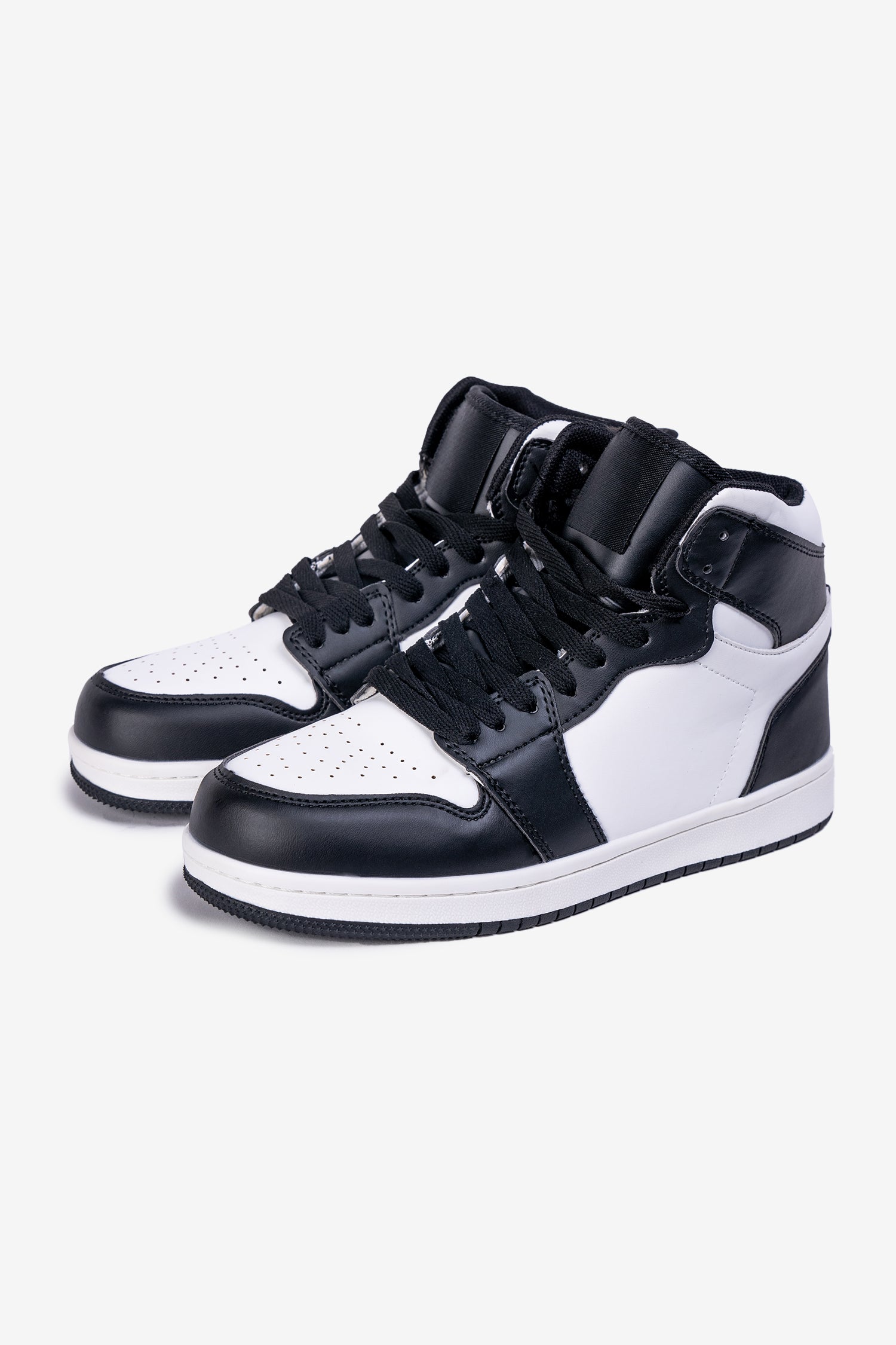 Zapatilla Blanco Negro Mujer Maylin Apóstol Apóstol